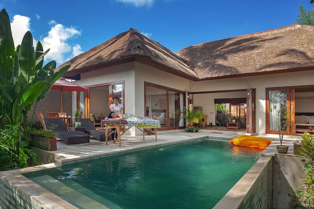 Anusara Luxury Villas 1