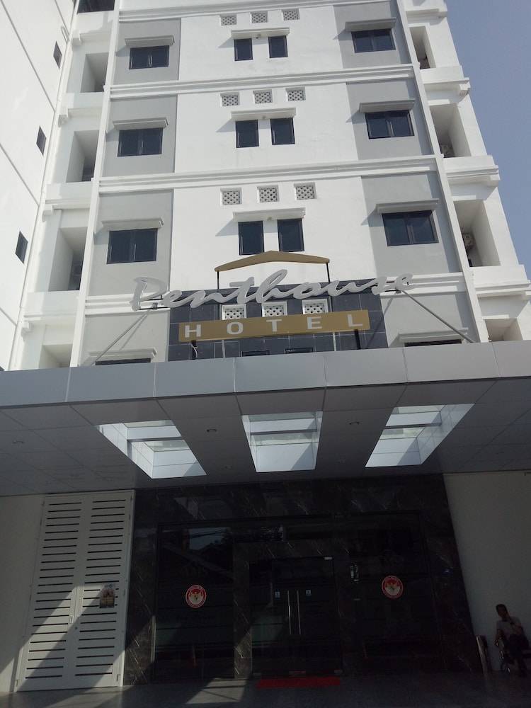 AMS PENTHOUSE 1