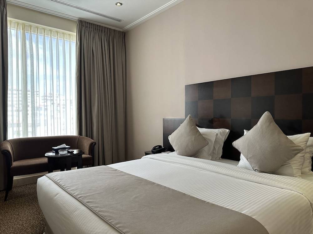 Ayass Hotel 1