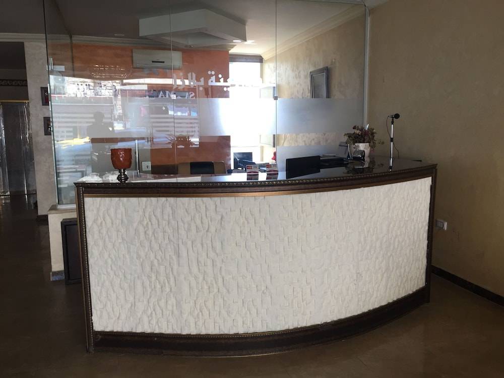 Zaina Plaza Hotel 2