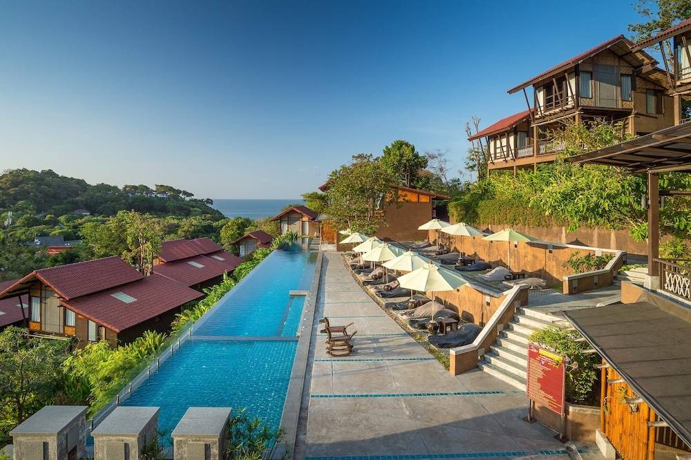 Alama Sea Village Resort and Pool Villa 1