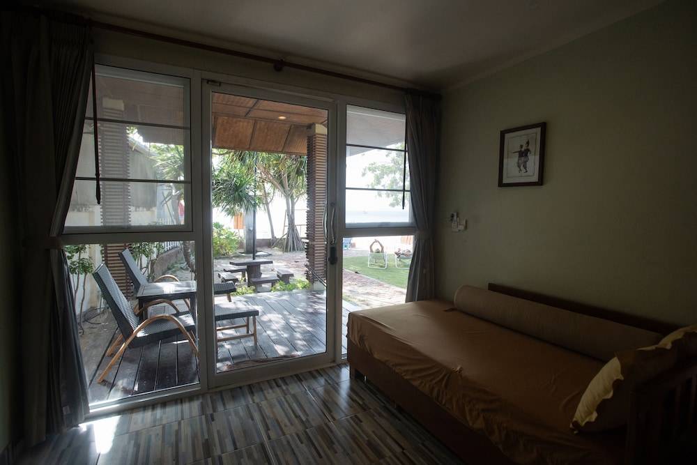 Southern Lanta Resort 2