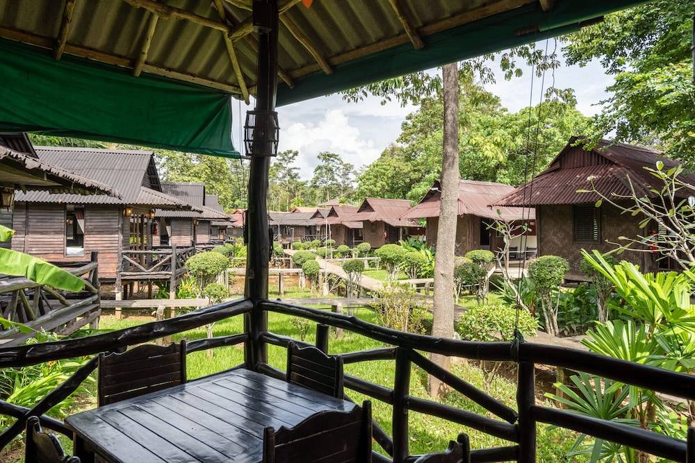 Mook Lanta Eco Resort 1