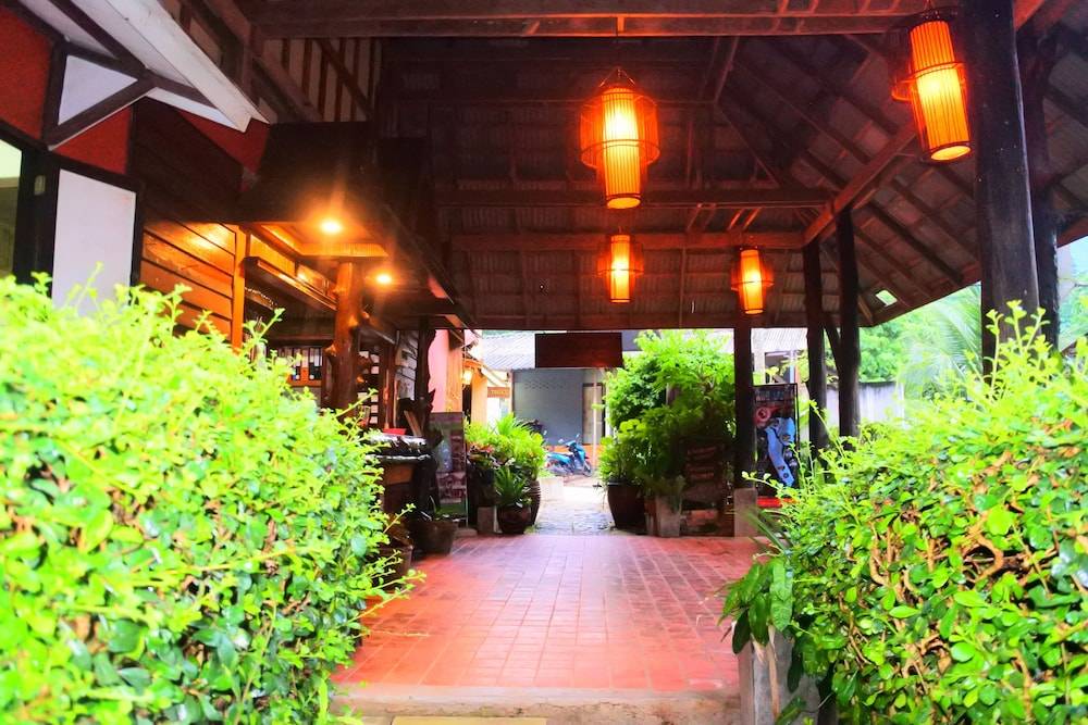 Baan Laanta Resort and Spa 1
