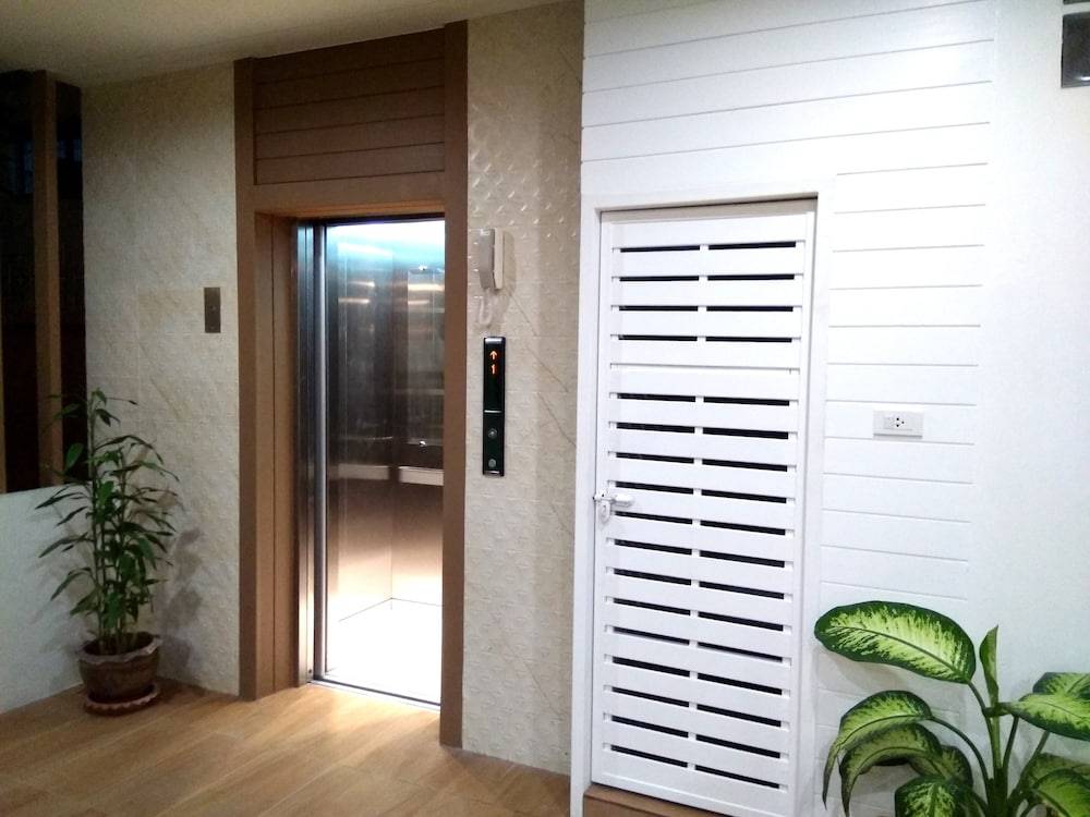 The Greenery Hotel 2