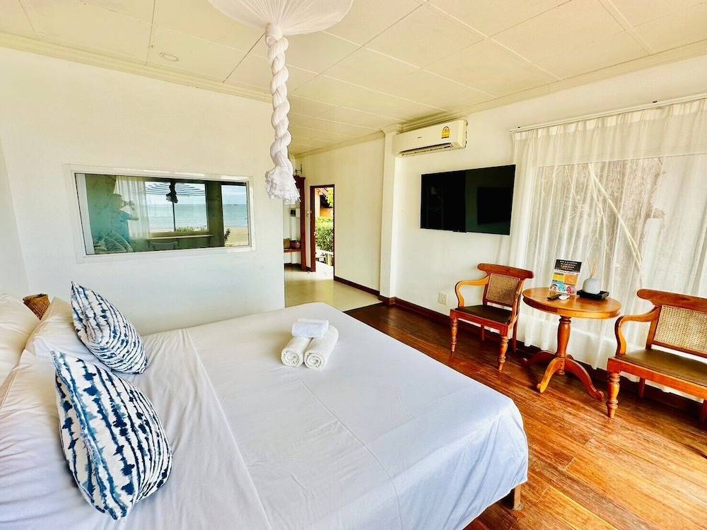 Twin Bay Resort Koh Lanta 1