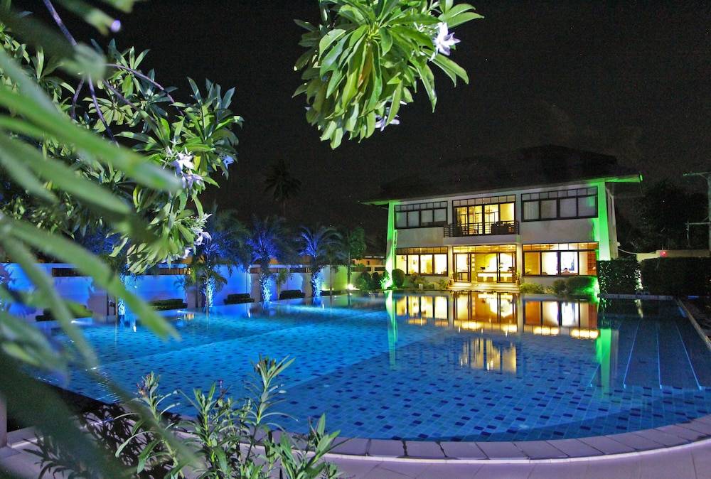 Samui Boat Lagoon 2