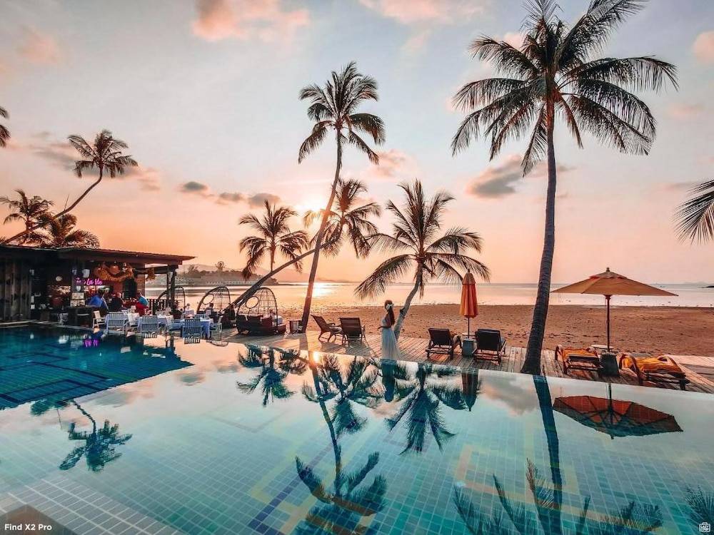 Tango Luxe Beach Villa, Koh Samui 1