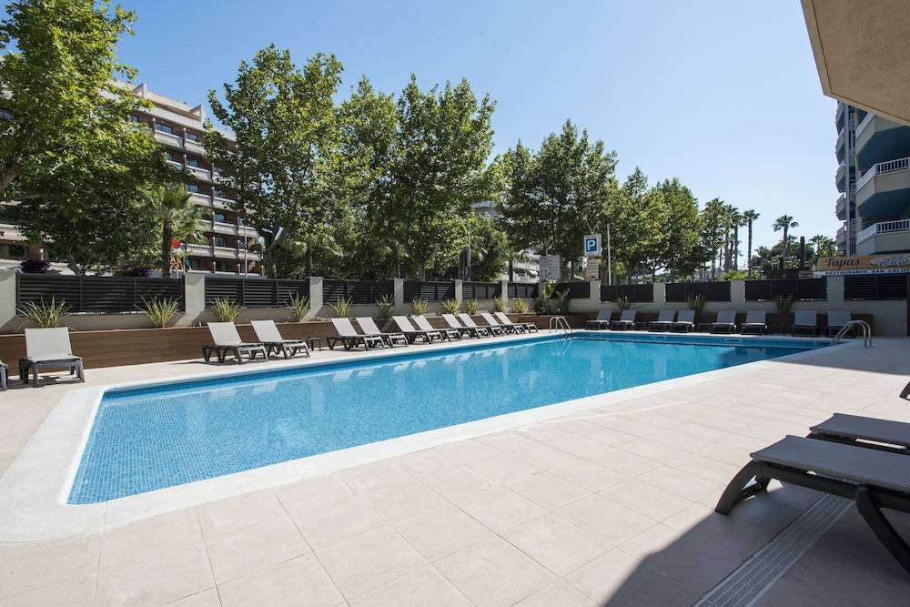 Aparthotel California 1