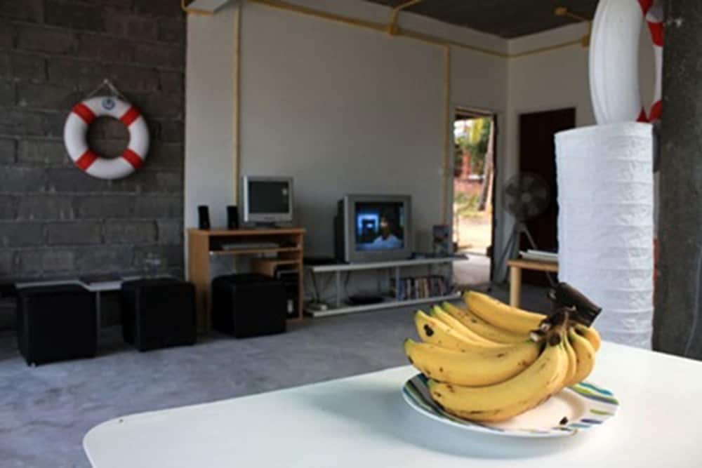 Monkey Samui Hostel 2