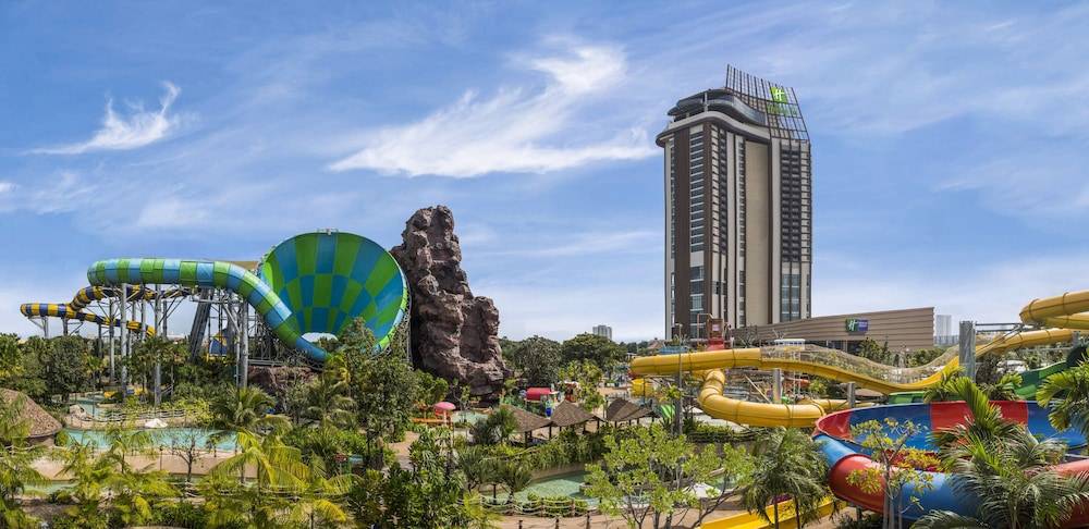 Holiday Inn Resort VANA NAVA HUA HIN by IHG 1