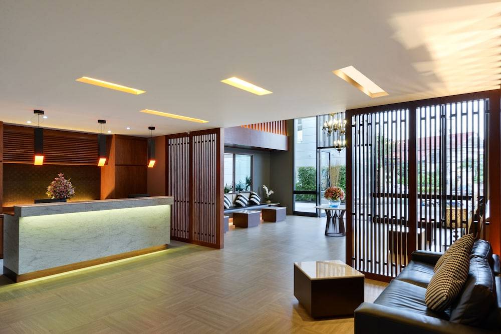 Hisea Huahin Hotel 2