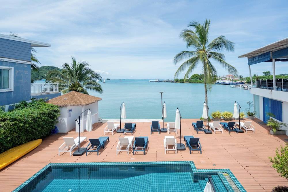 Phuket Boat Quay Hotel Panwa Beach 1