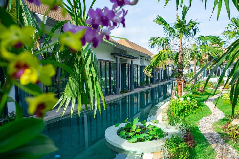 Tajh Pool Villas 1