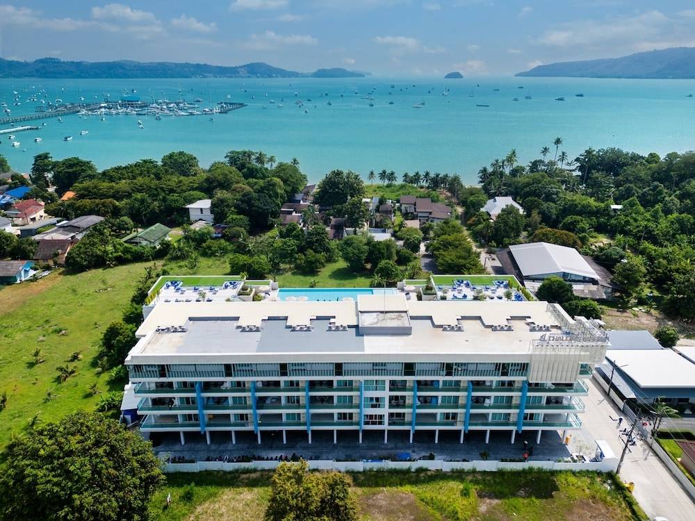 Chalong Marina Bay View Phuket 1