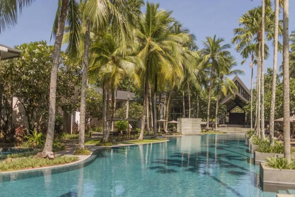 Twinpalms Surin Beach Phuket 1