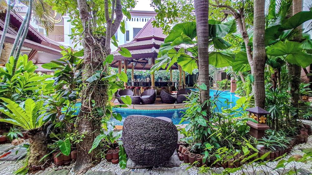 Quality Beach Resorts and Spa Patong 1