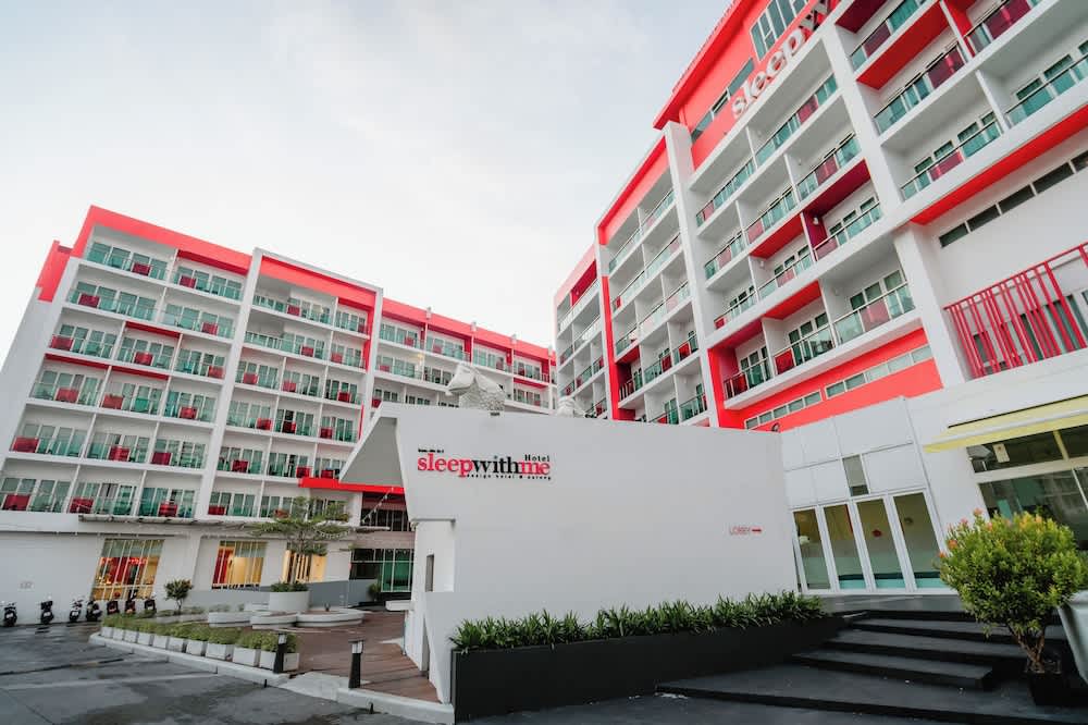 SLEEP WITH ME HOTEL design hotel @ patong (SHA Plus+) 1