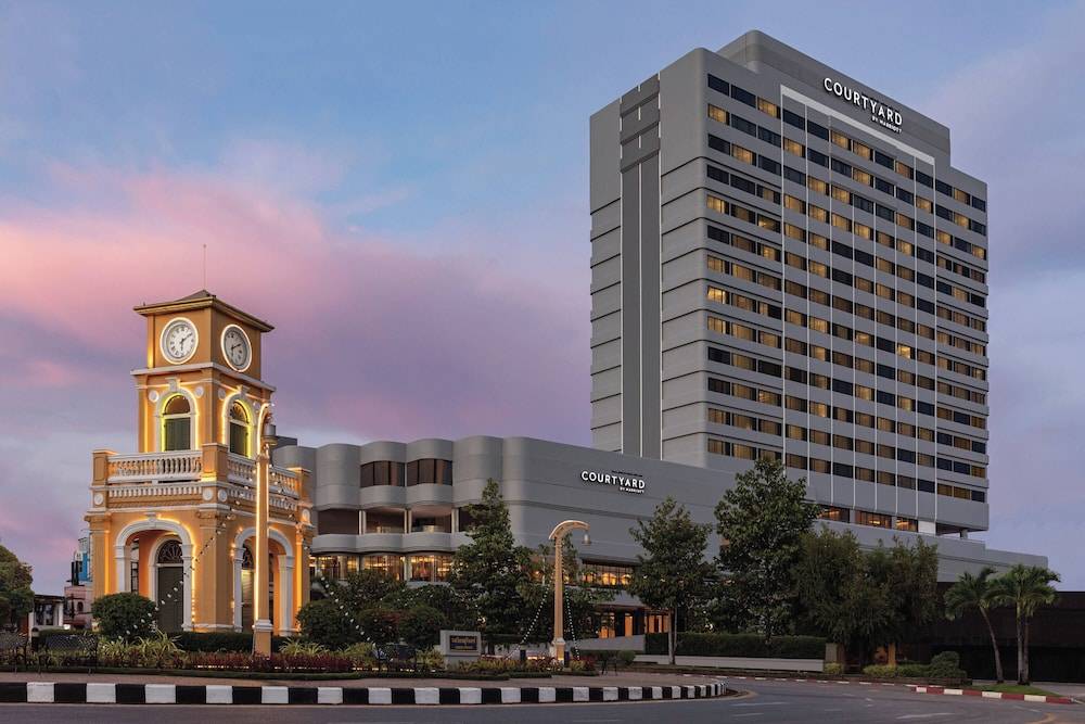 Courtyard by Marriott Phuket Town 1