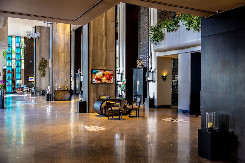 The Royal Paradise Hotel & Spa 2