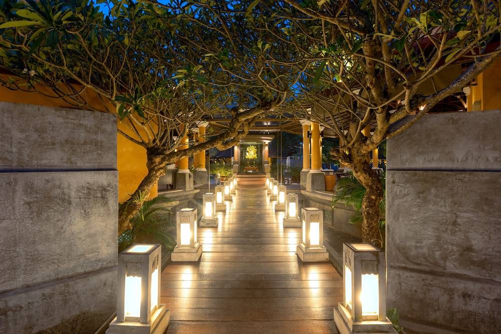 The Village Resort - SHA Plus 2