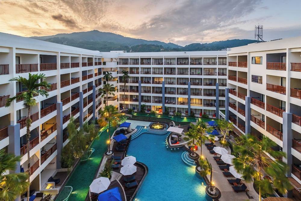 Deevana Plaza Phuket Patong 1