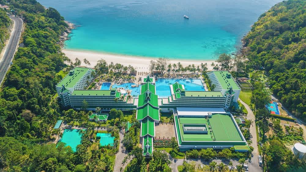 Le Meridien Phuket Beach Resort 1