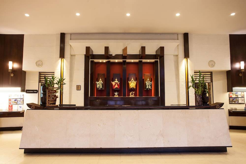 Deevana Patong Resort & Spa 2