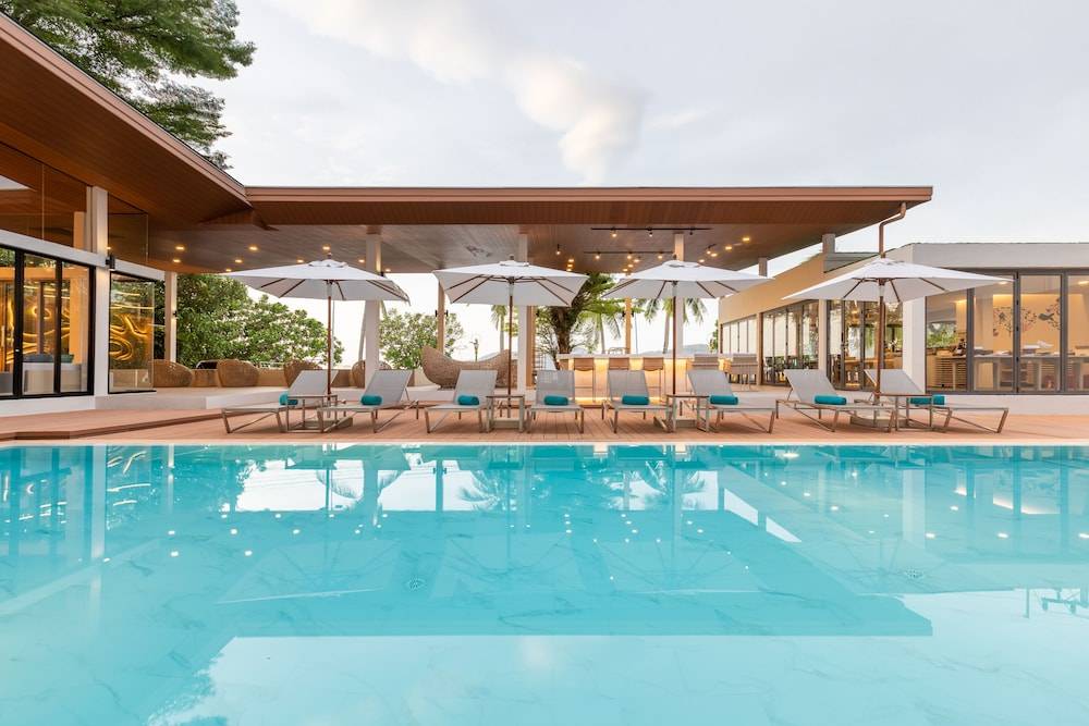 LIV Hotel Phuket Patong Beachfront 1