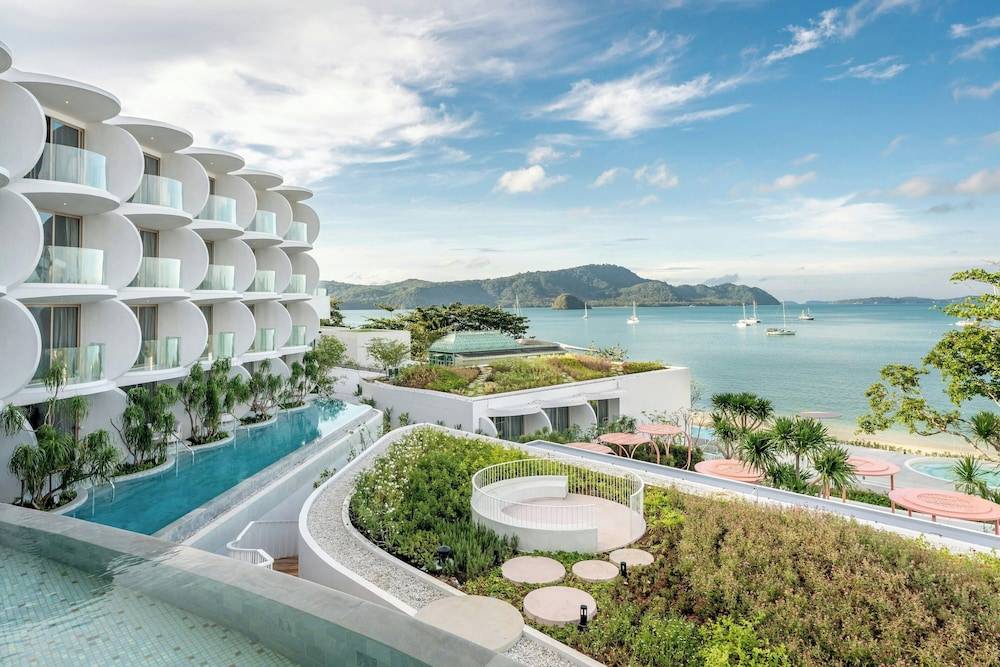 Veranda Resort Phuket, Autograph Collection 1