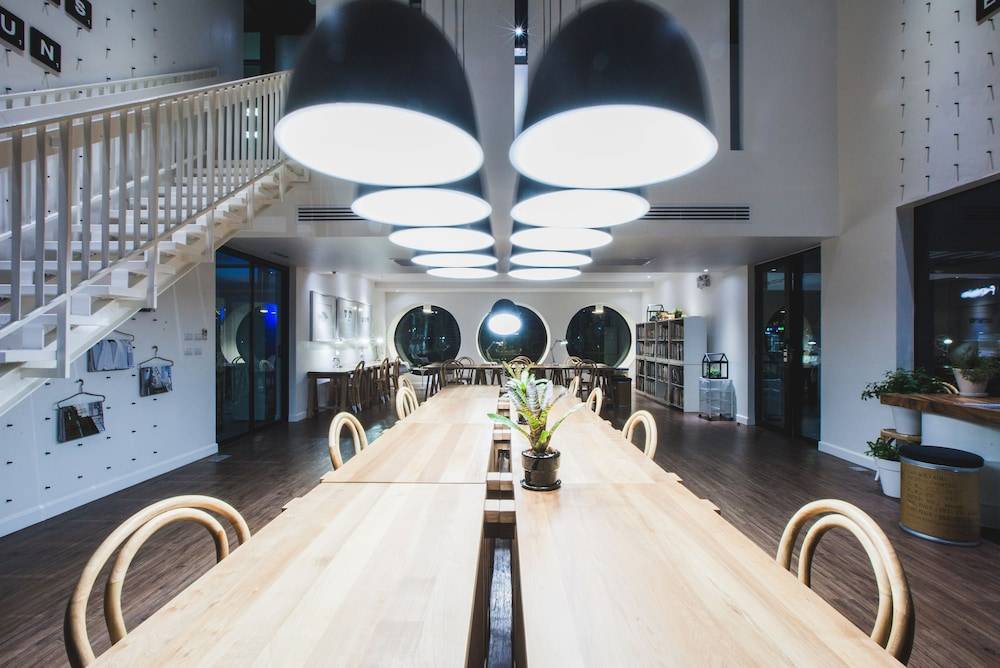 Blu Monkey Hub and Hotel Phuket Town- Free All Day Coworking space 2