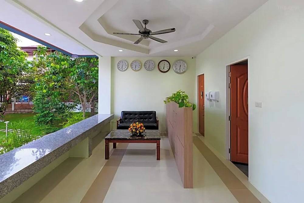 JJ Residence Phuket Town 2