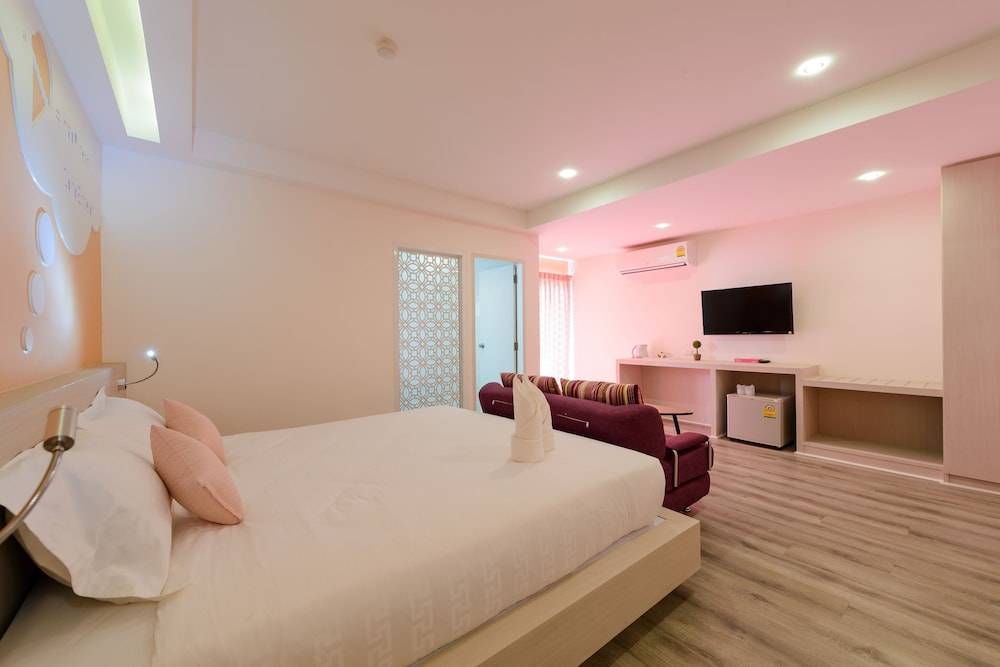 The Tint At Phuket Town - SHA Plus 2
