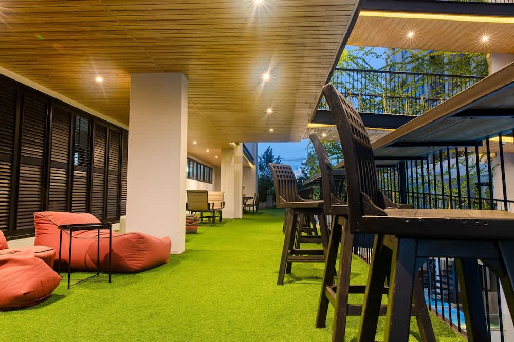 Tour De Phuket Hotel - SHA Plus 2