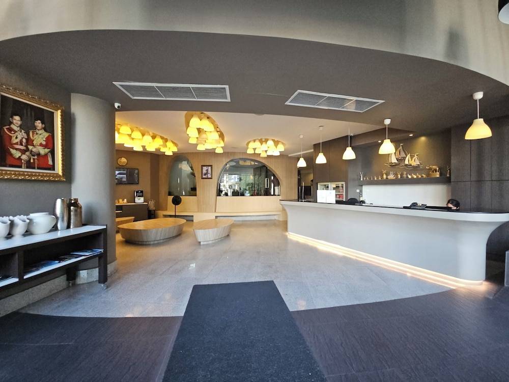 I Pavilion Hotel Phuket 2