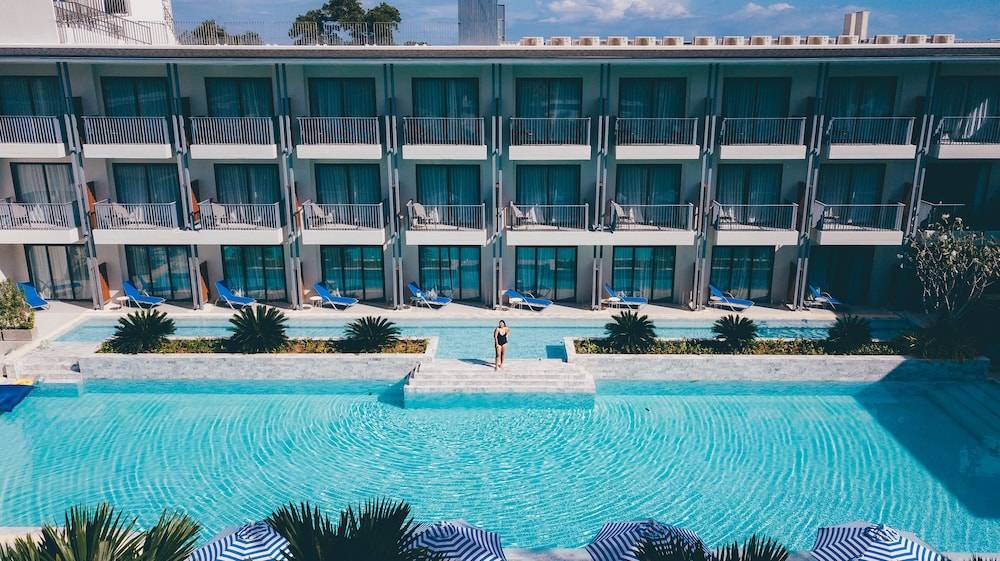 Seabed Grand Hotel Phuket 1