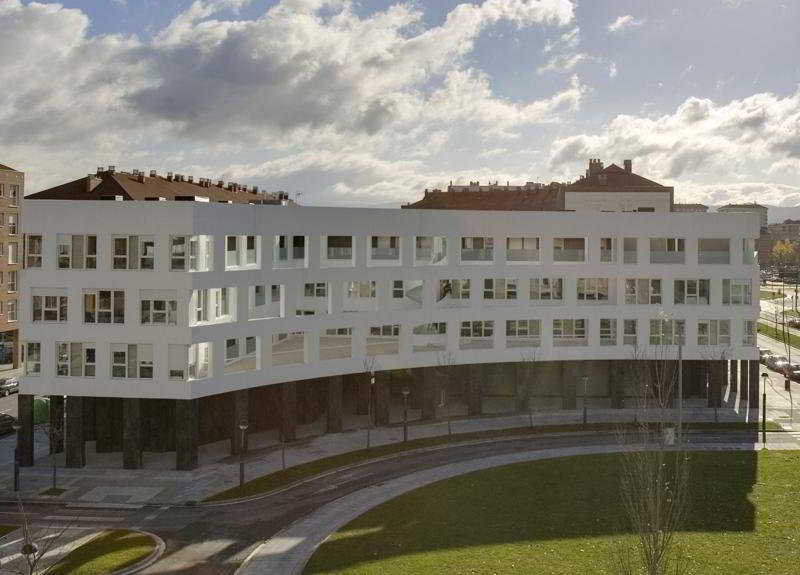Irenaz Vitoria Apartamentos 1