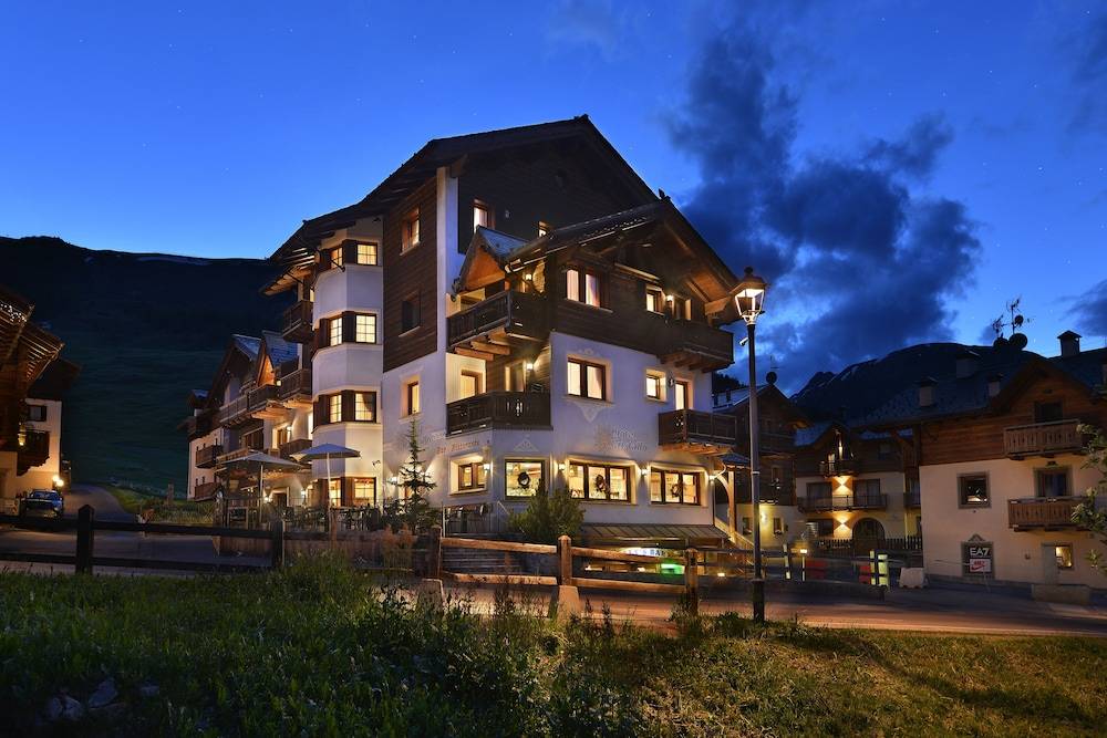 Hotel Cristallo 1
