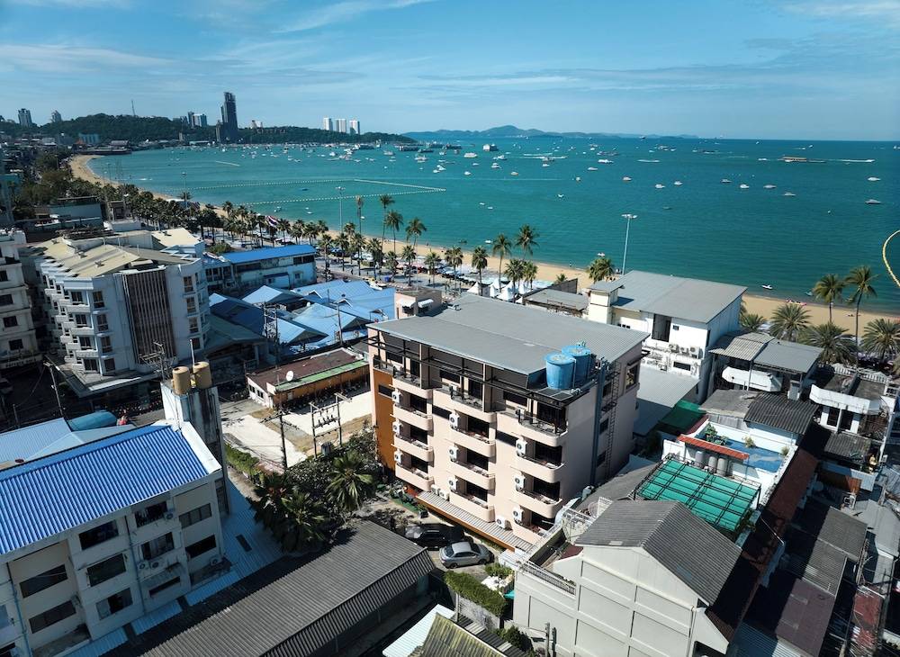 The Weekend Pattaya (Tweet Tweet Nest Pattaya) 1