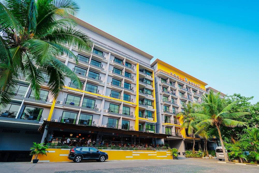 Vogue Pattaya Hotel 1