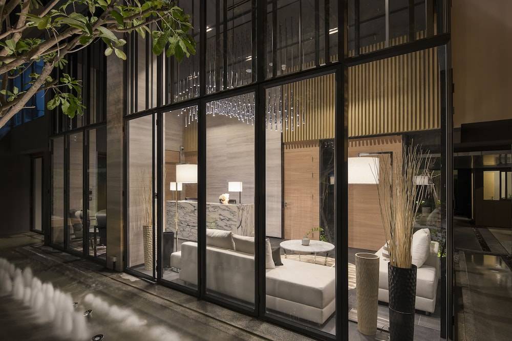 Seaphere Pattaya Hotel by Elite Suites 2