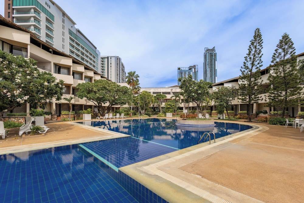 Hotel Tropicana Pattaya 1