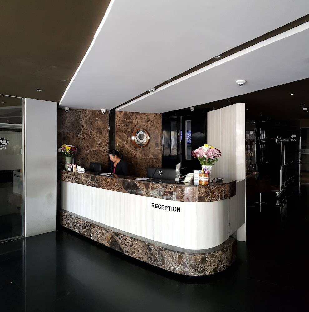 Serenotel Pattaya 2