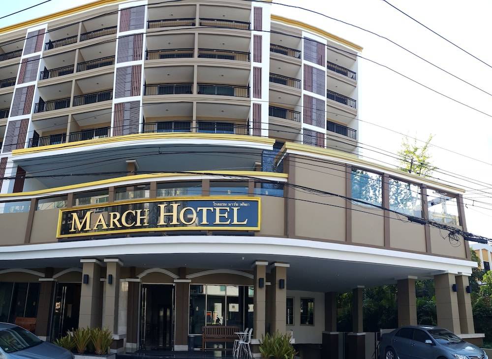 March Hotel 1