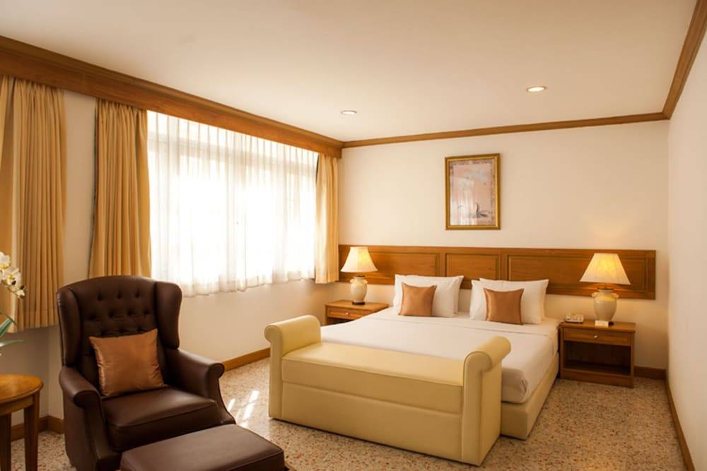 Lido Beach Hotel 1
