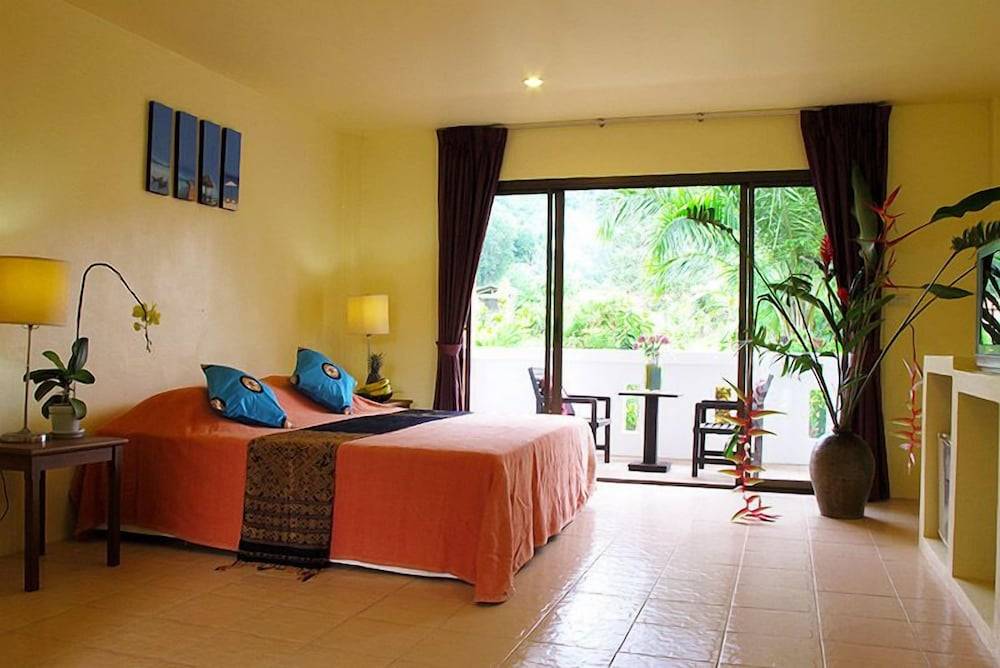 Khaolak Palm Hill Resort 2
