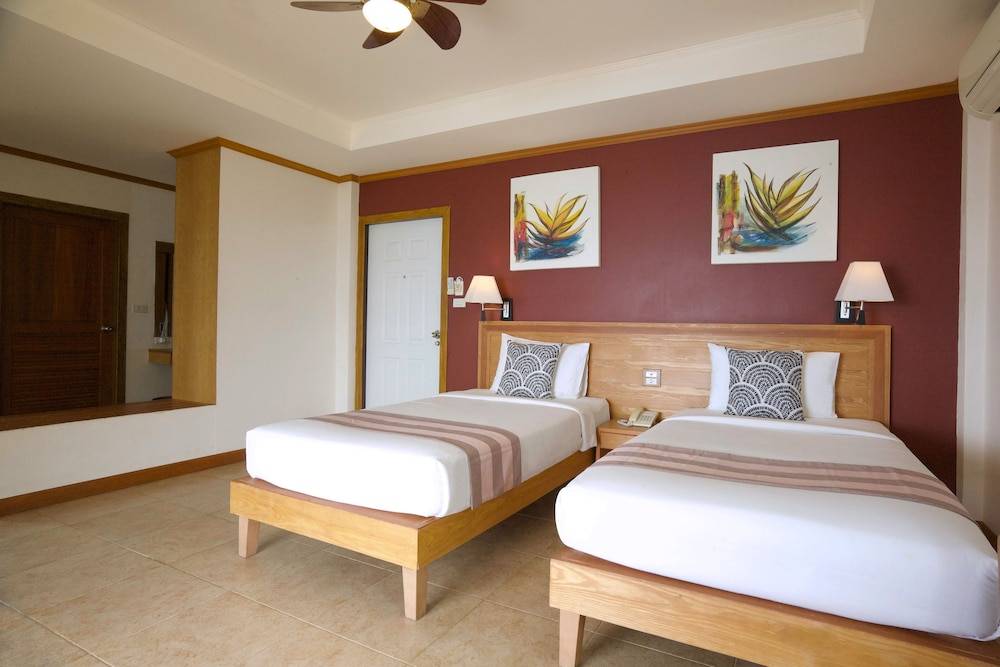 Pinnacle Koh Tao Resort 2