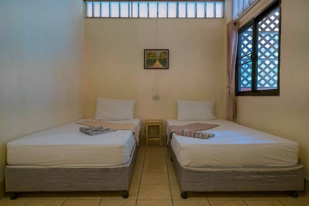 Nat Resort Koh Tao 1