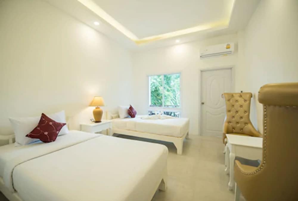 Koh Tao Coral Grand Resort 1