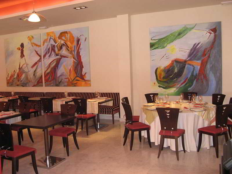 Apartamentos Luxsevilla Palacio 2